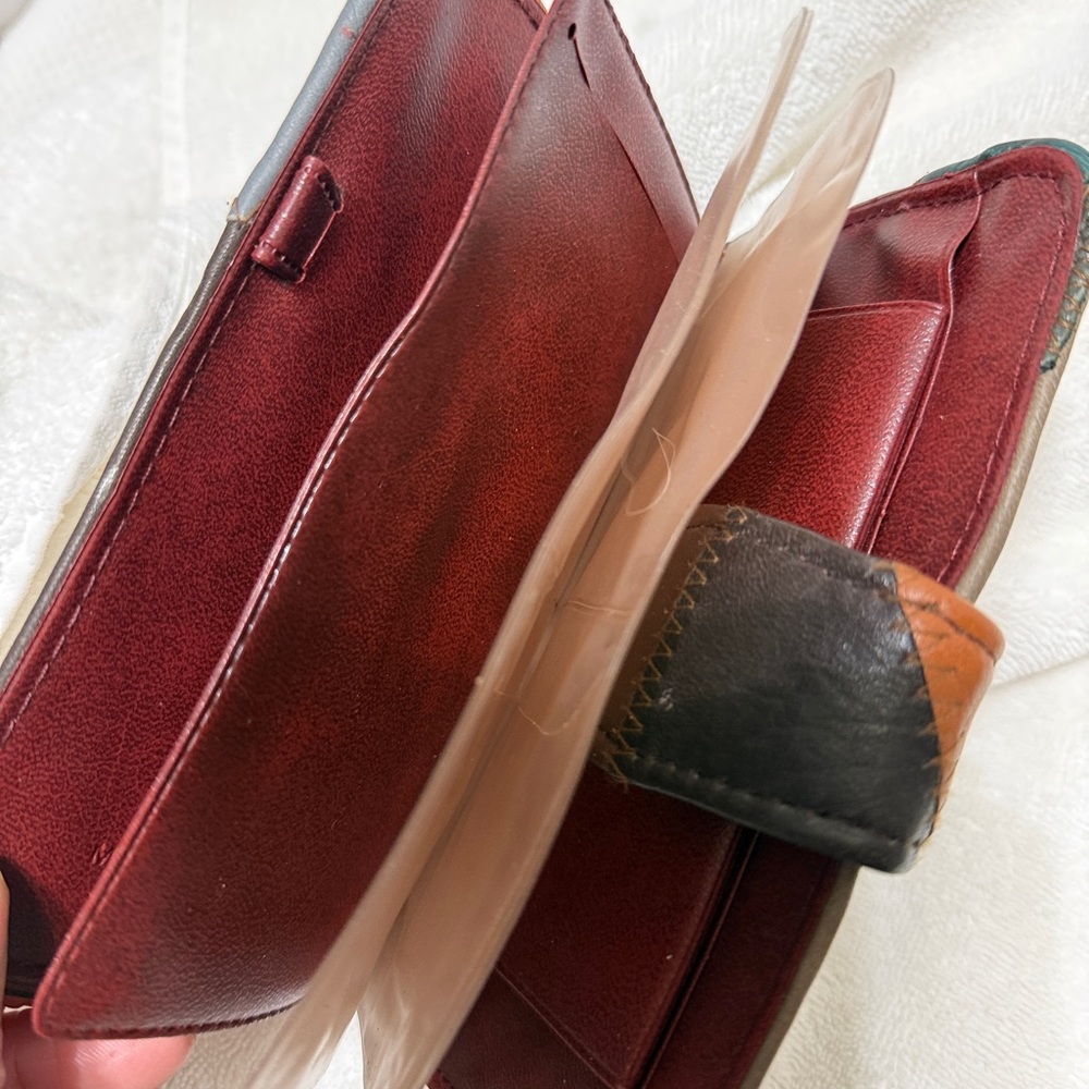 Source Unknown Multicolor Leather Wallet - image 5